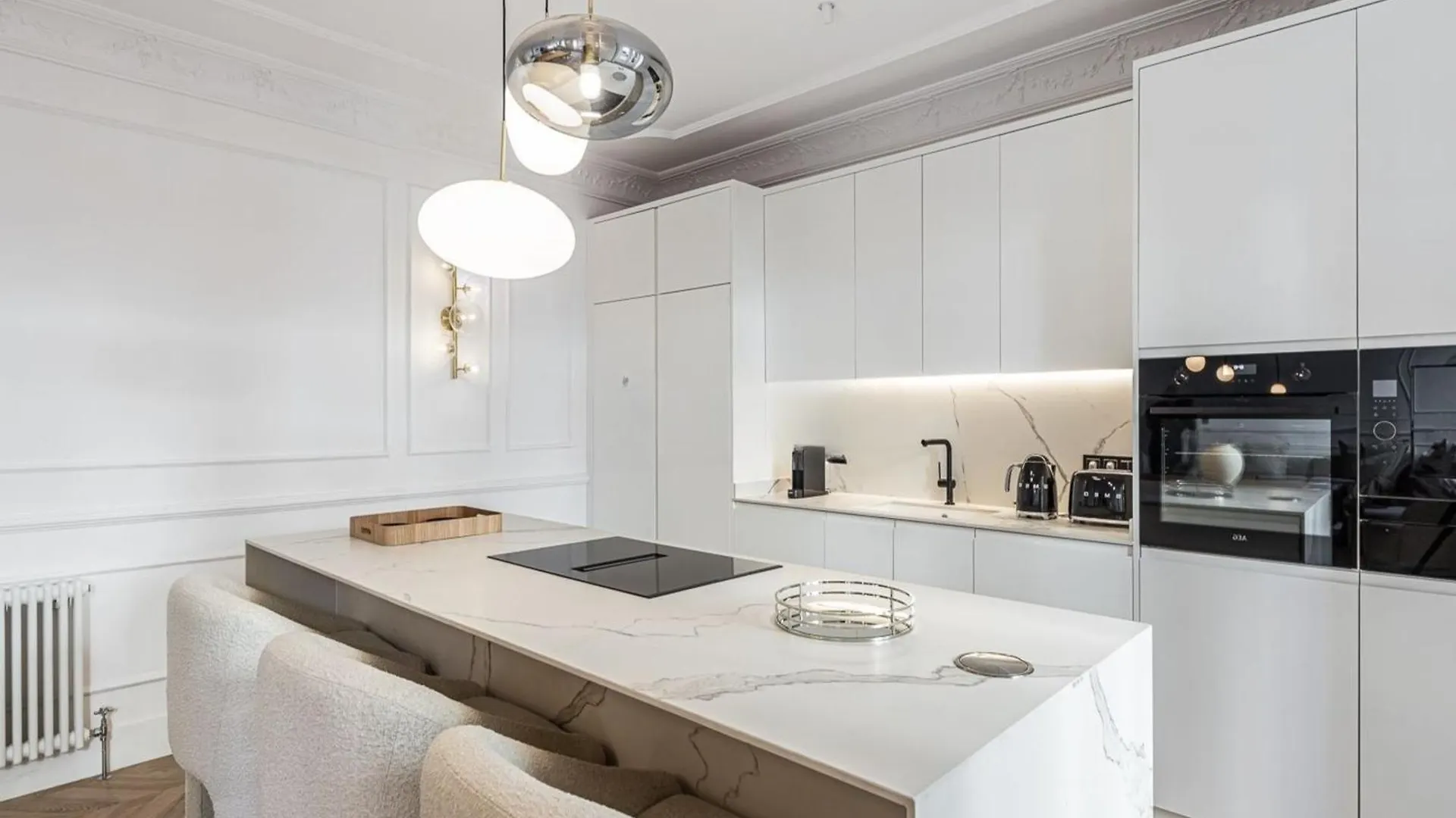 Exclusive Aristocrat Style Apartment Rome